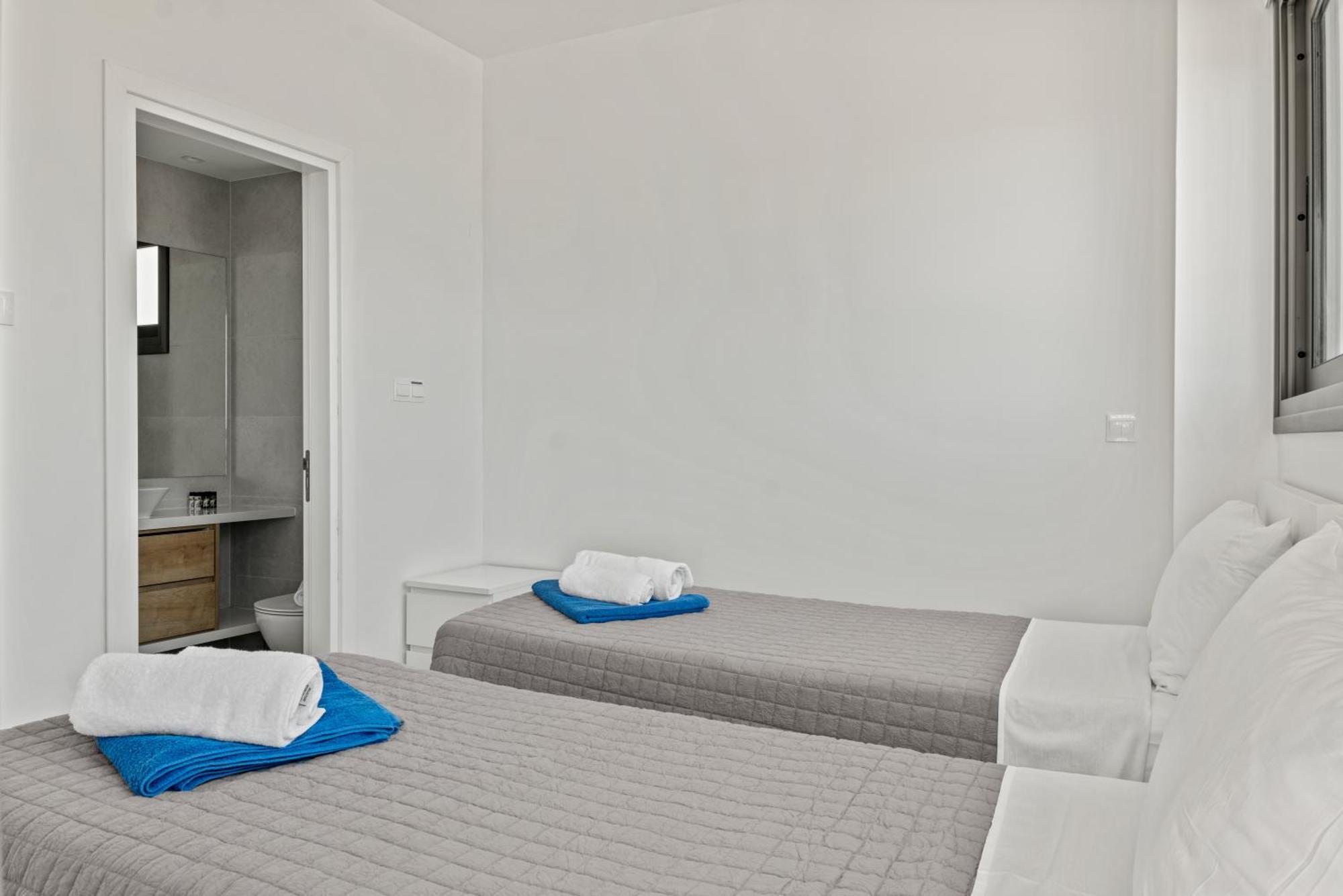 Serenity Waves Villa 16 Larnaca Exterior foto