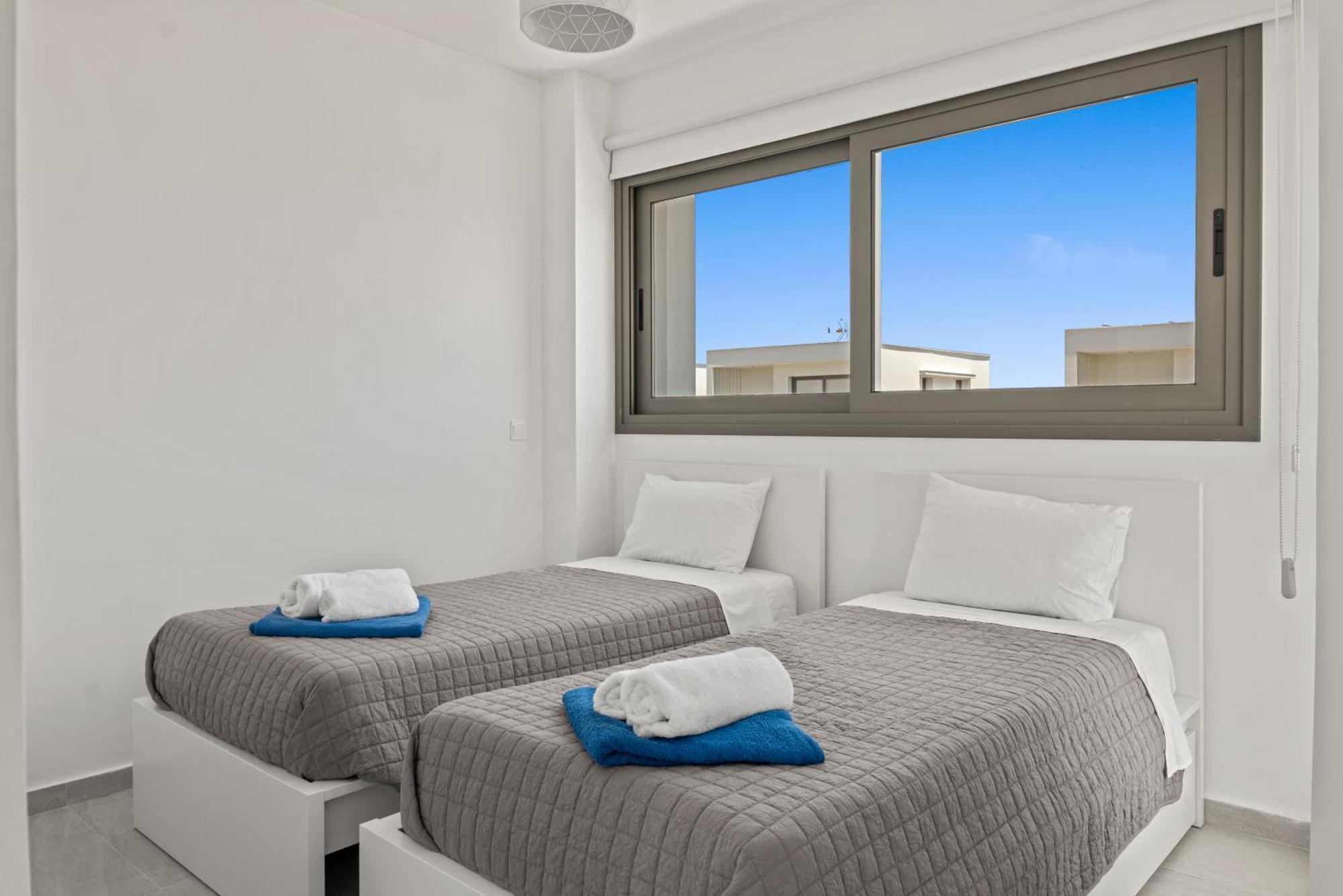 Serenity Waves Villa 16 Larnaca Exterior foto